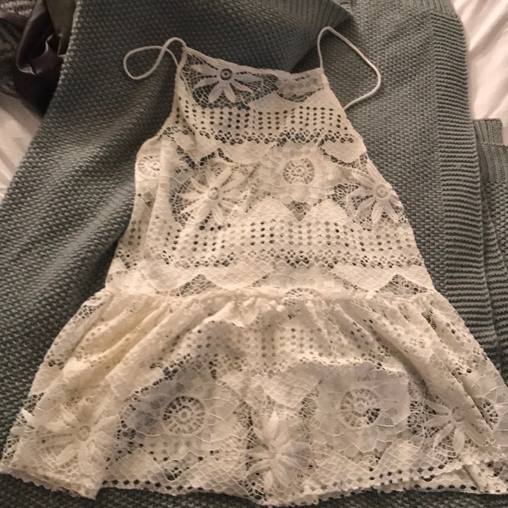 White lace peplum tank top